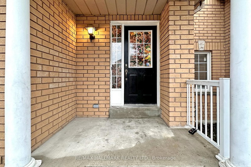 55 Walkview Cres, Richmond Hill, L4E 4H6 | Image 2
