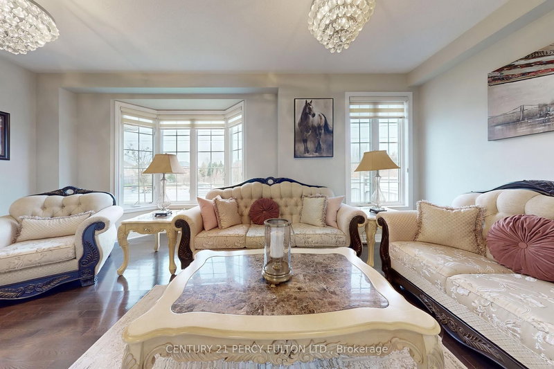 39 Jocada Crt, Richmond Hill, L4E 0Z5 | Image 3