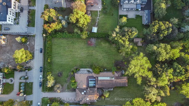 8 Thornbank Road