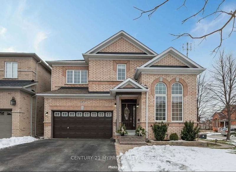 home for lease on Basmt-29 Calmar Crescent