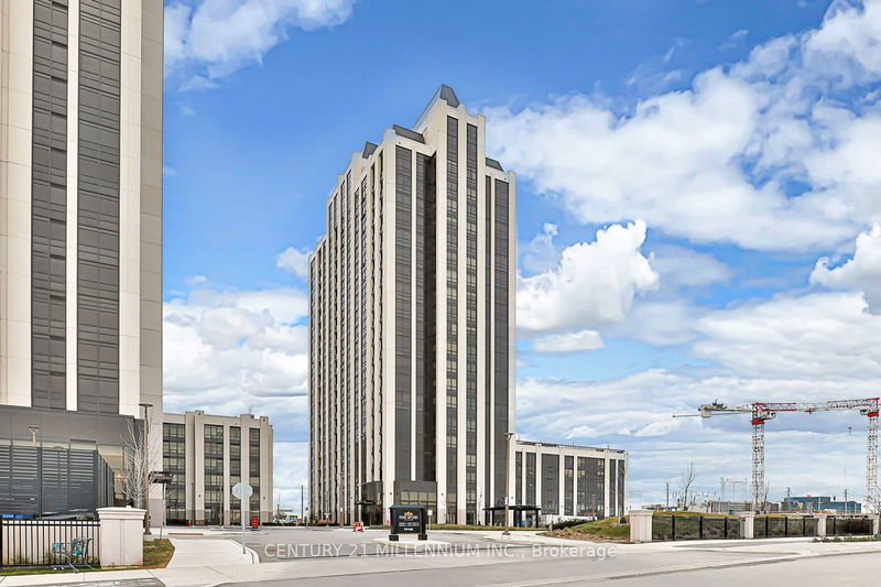 home for lease on 415-9085 Jane Street