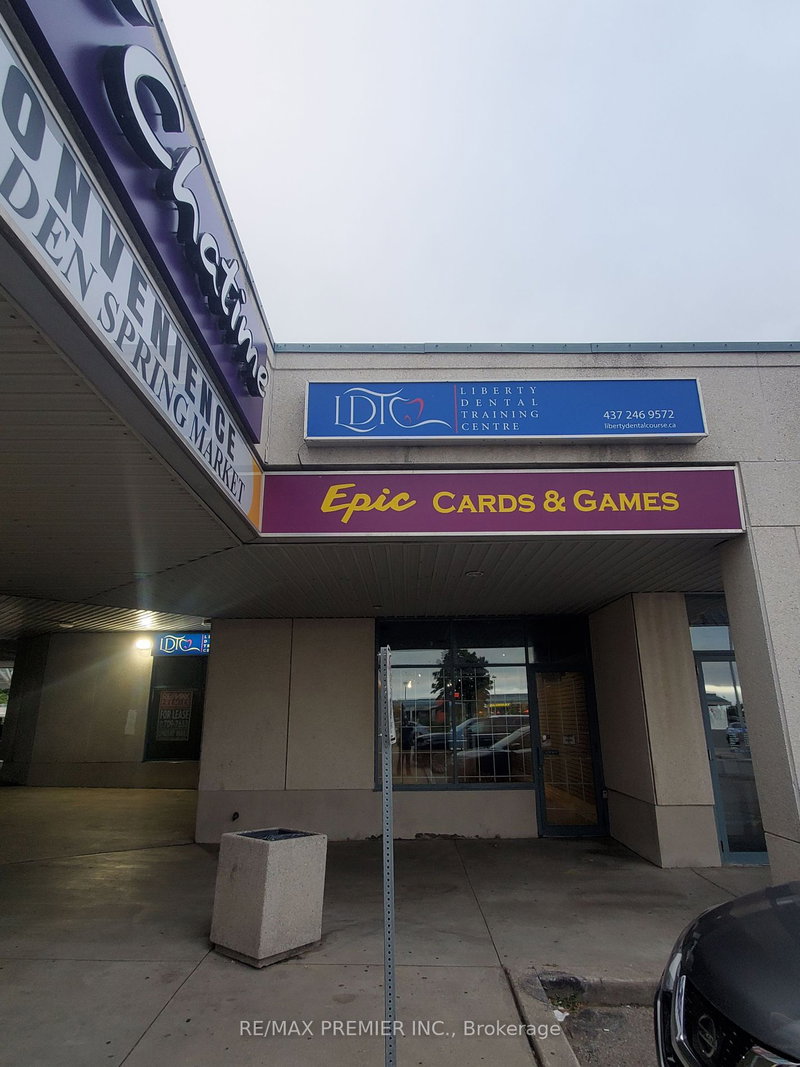 39 - 10909 Yonge St, Richmond Hill, L4C 3E3 | Image 2