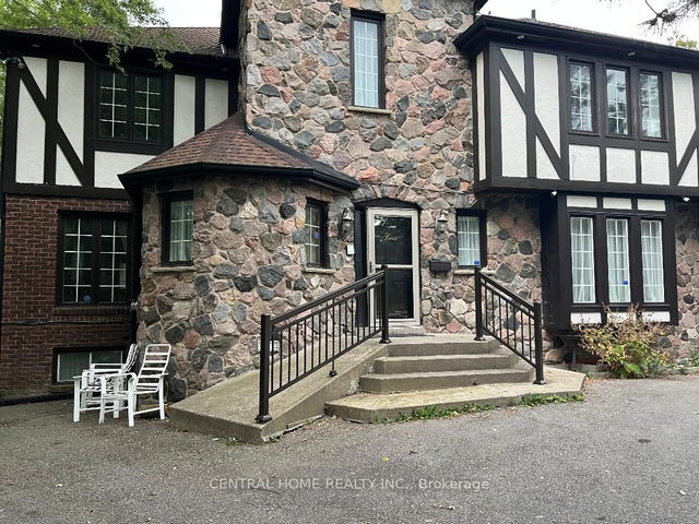 Basemen - 7326 Bayview Avenue