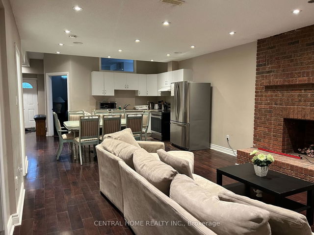 Basemen - 7326 Bayview Avenue