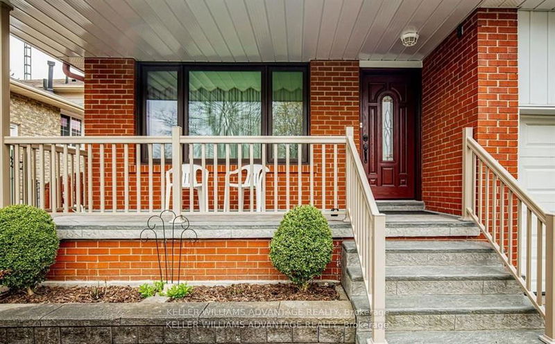 home for lease on Main-272 Stouffer Street S