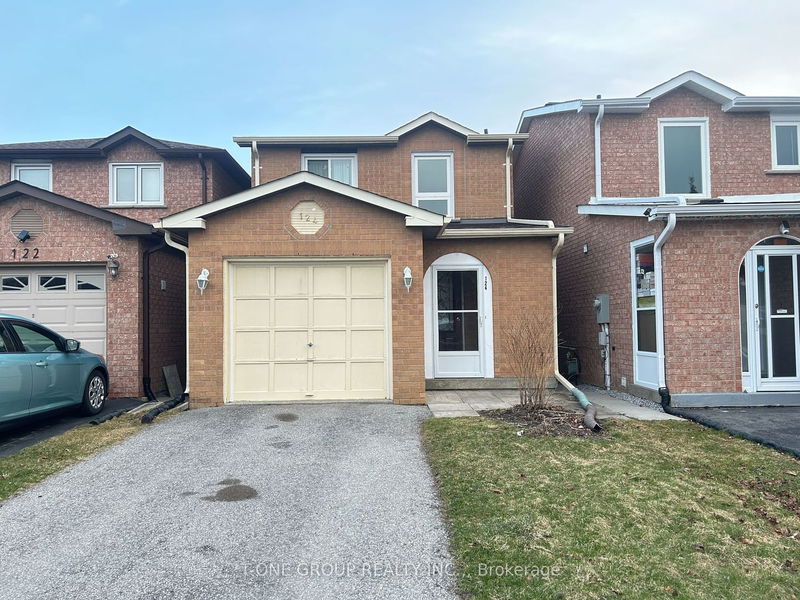 home for lease on 124 Dunbar Crescent