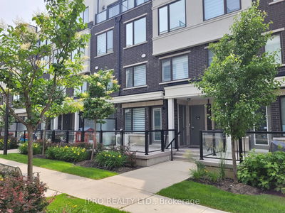 Townhouse leased at 55-300 Alex Gardner Circle, Aurora, Aurora Heights, L4G 3G5 - MLS: N8189382