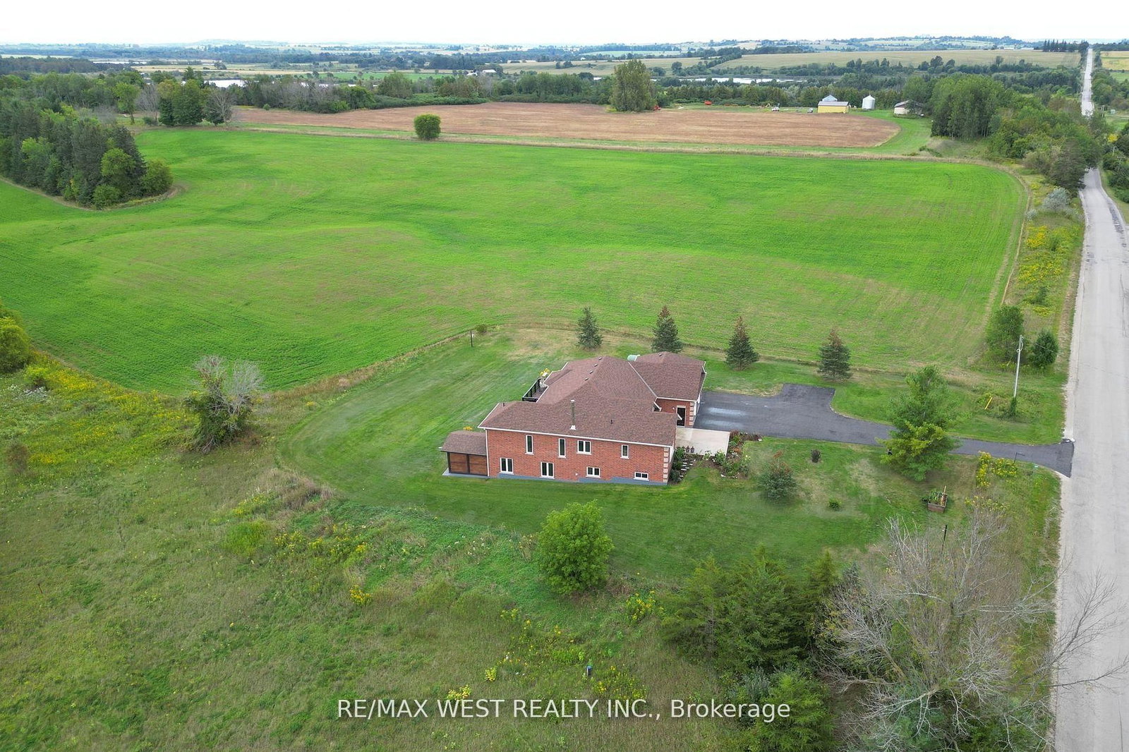 Listing Image 33