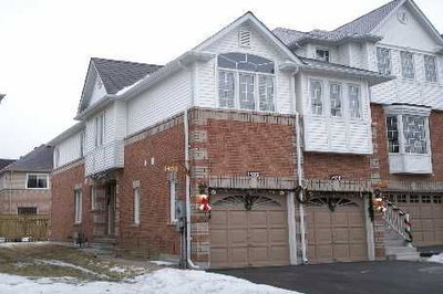 Townhouse sold at 1430 Forest Street, Innisfil, Ontario, L9S4Y3 - Alcona - MLS: N819762