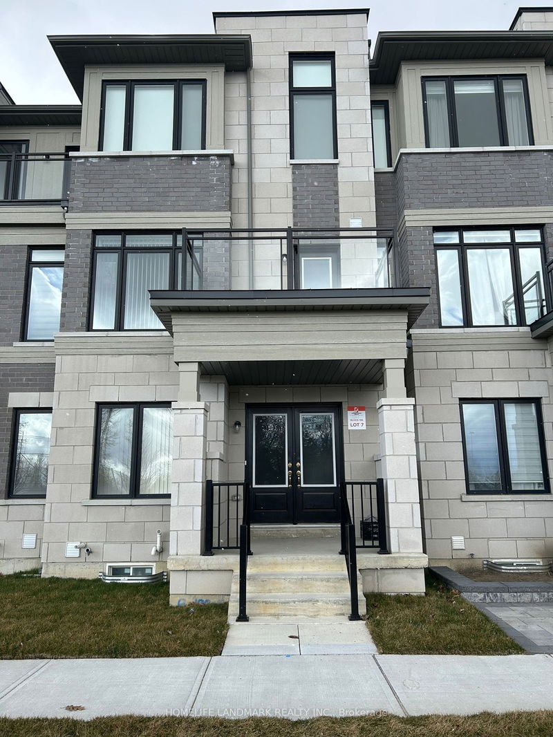 home for lease on 24 Mcalister Avenue