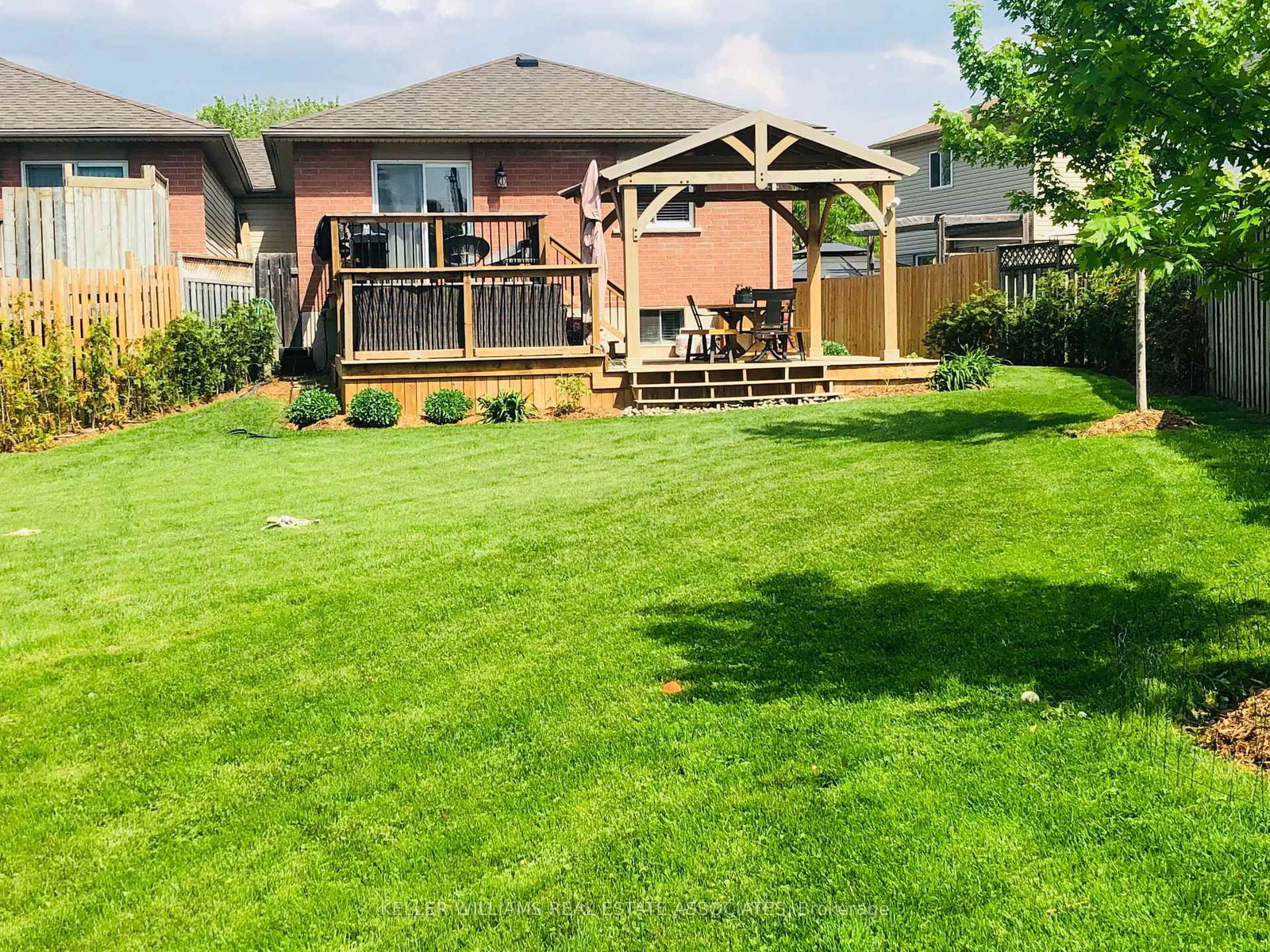 Listing Image 26