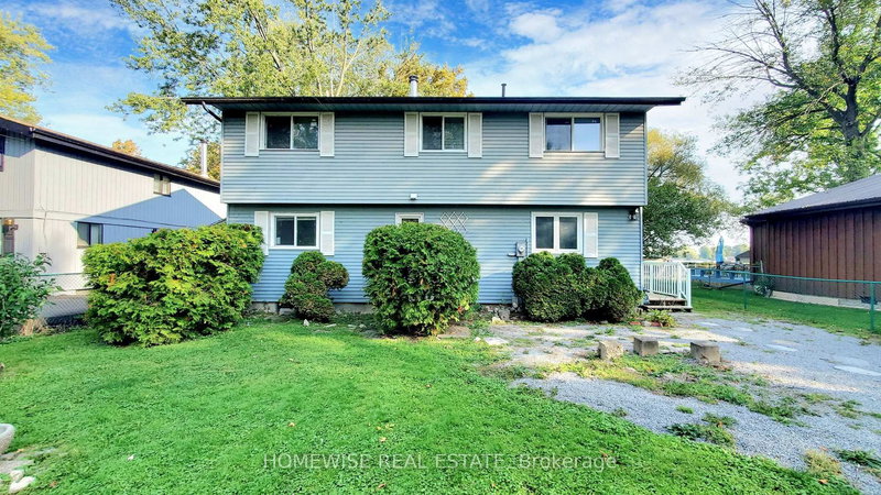 128 Moores Beach Rd, Georgina, L0E 1N0 | Image 2