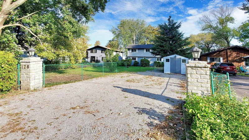 128 Moores Beach Rd, Georgina, L0E 1N0 | Image 3