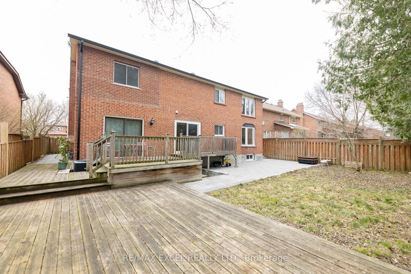 57 Emeline Cres, Markham, L3P 4G2 | Image 2
