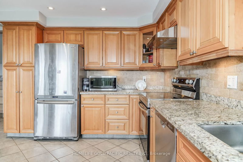 17 Crandall Dr  Markham, L3P 6H7 | Image 16