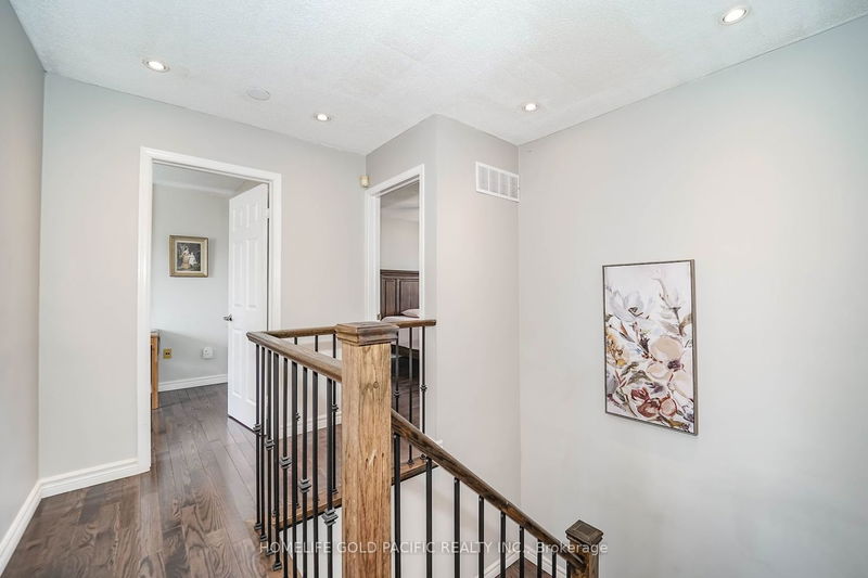 17 Crandall Dr  Markham, L3P 6H7 | Image 23