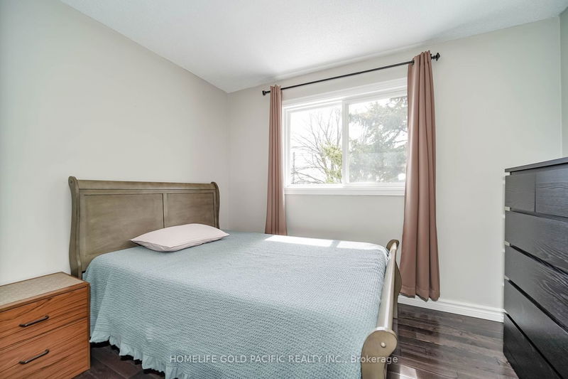 17 Crandall Dr  Markham, L3P 6H7 | Image 26