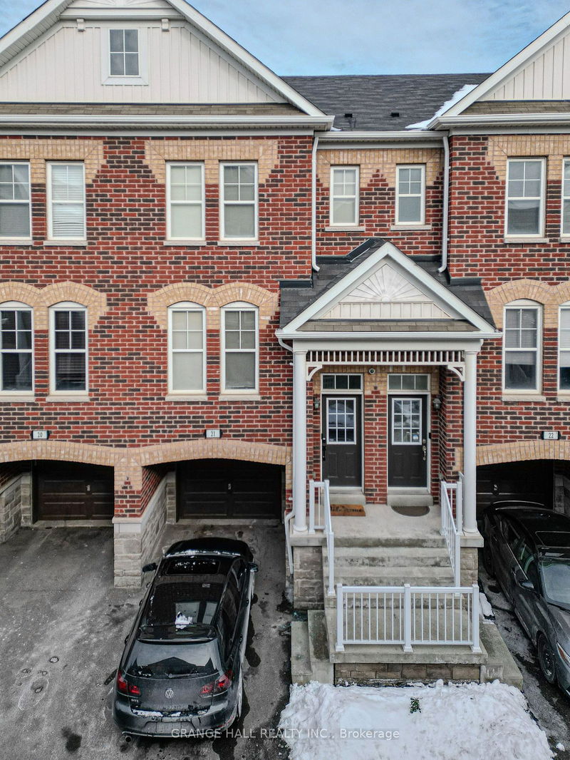 home for sale on 21-10 Porter Avenue W