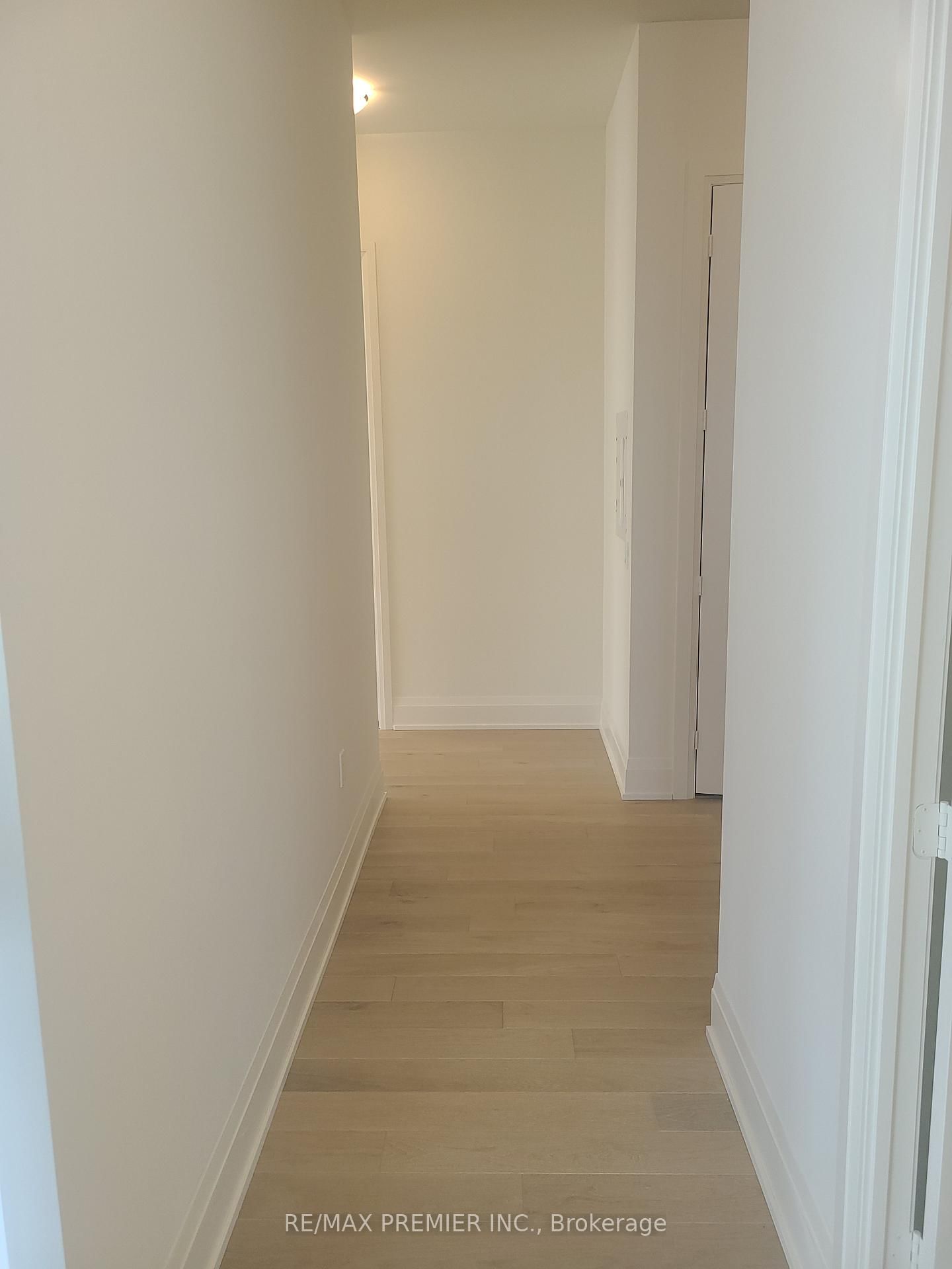 9000 Jane Street, Unit PH 202 - Photo 14