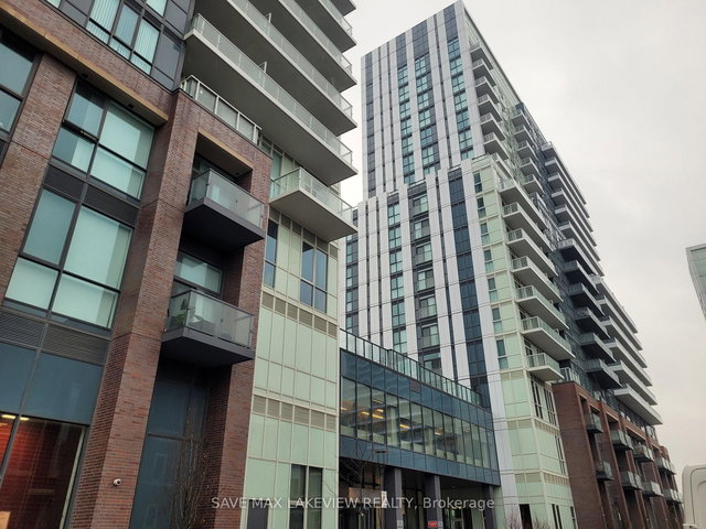 1006 - 38 Honey Crisp Crescent