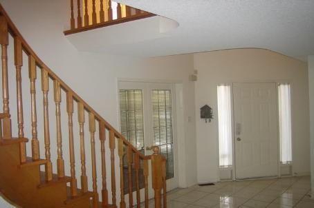 129 Rose Branch Dr, Richmond Hill, L4S1H6 | Image 2