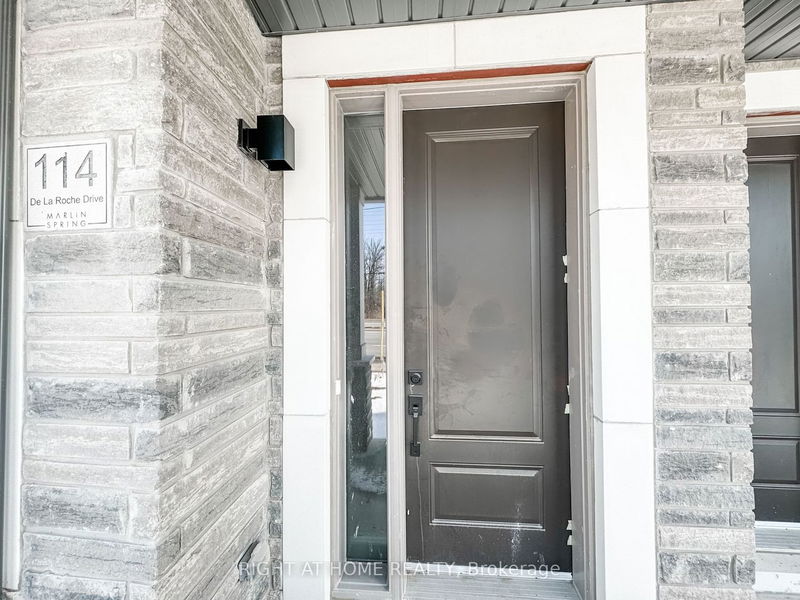 home for lease on 114 De La Roche Drive