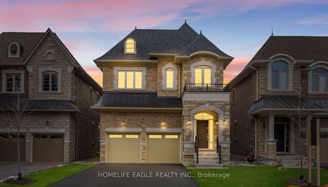 125 Bond Crescent