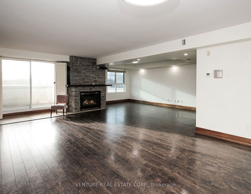  312 - 121 Woodbridge Ave  Vaughan, L4L 9E3 | Image 14