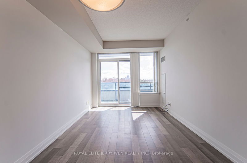 home for sale on 525-7165 Yonge Street