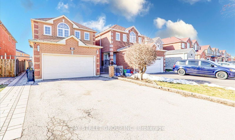 home for lease on Upper-34 Mindy Crescent