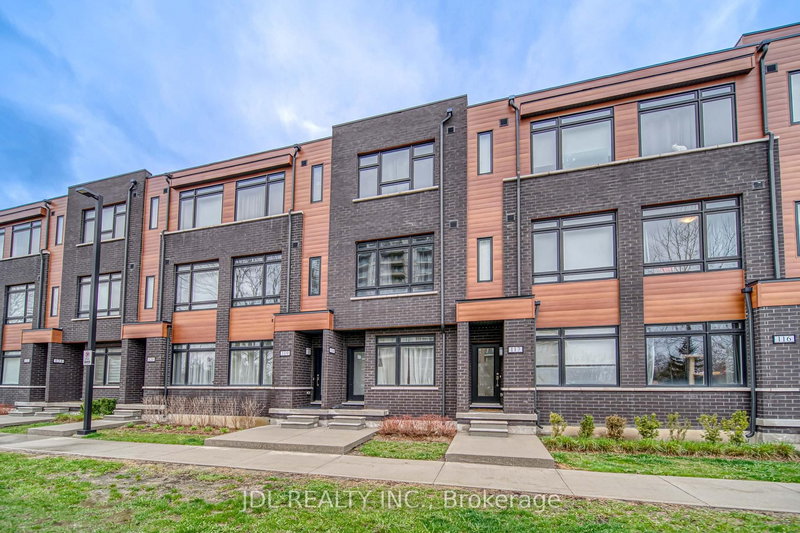 118, - 370D Red Maple Rd, Richmond Hill, L4C 5T4 | Image 2