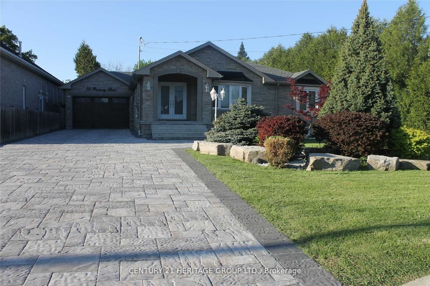 Listing Image 3
