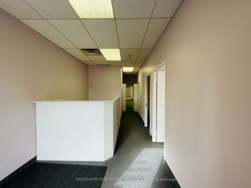 6 - 250 Cochrane Dr, Markham, L3R 8E5 | Image 3