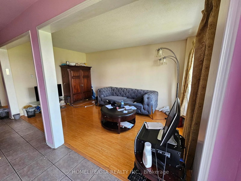 179 Billingsley Cres, Markham, L3S 4P3 | Image 3