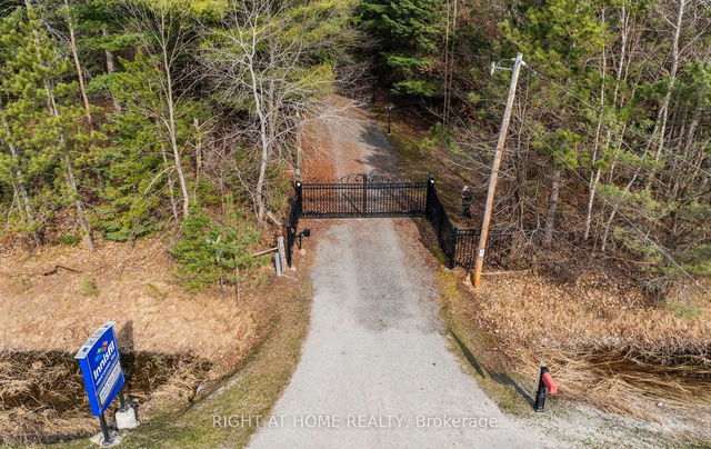4437 5th Side Road