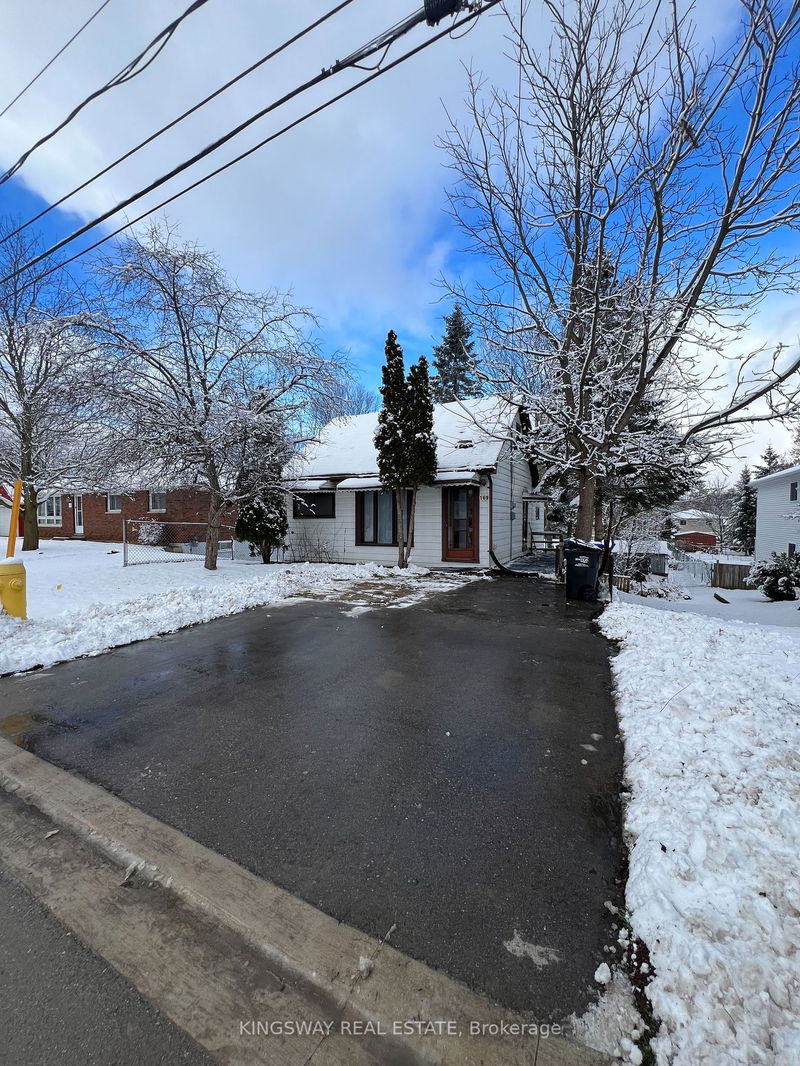 home for lease on 169 Margaret Street