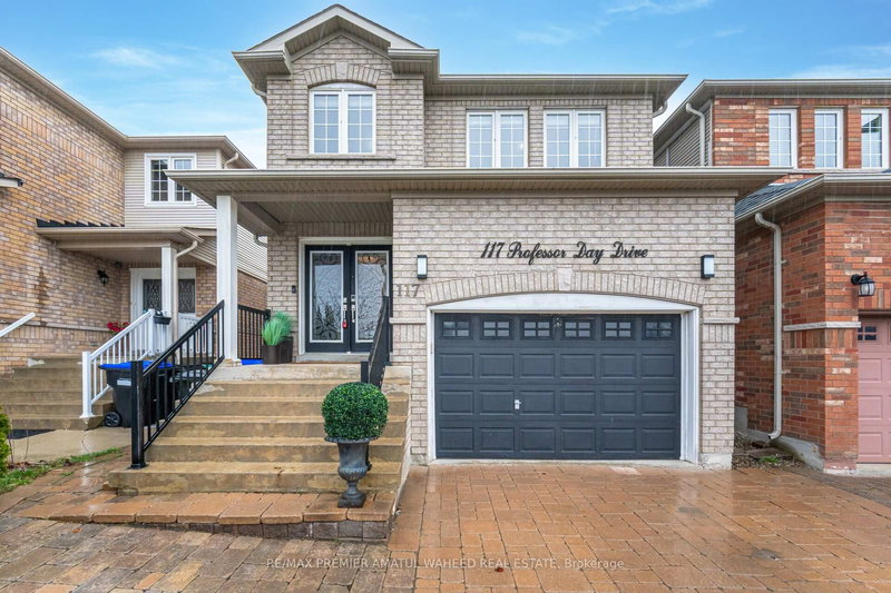 117 Professor Day Dr, Bradford West Gwillimbury, L3Z 3B9 | Image 2