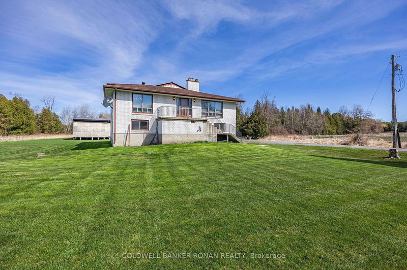 2642 2nd Line  Innisfil, L0L 1R0 | Image 2