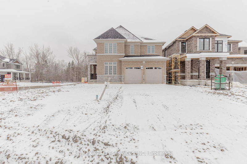 home for lease on 33 Hummingbird Grve