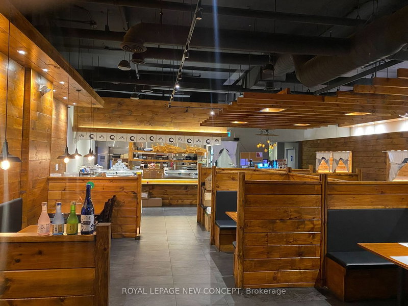 106 - 14785 Yonge St, Aurora, L4G 1N1 | Image 2