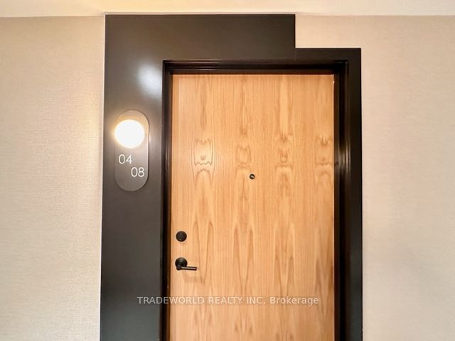 home for sale on 408-7950 Bathurst Street