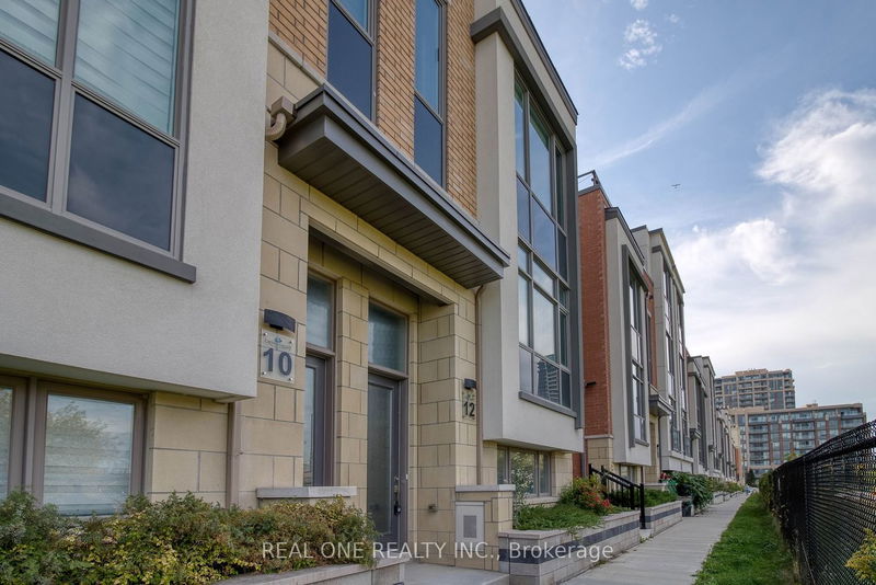 home for lease on 12 Teasel Way