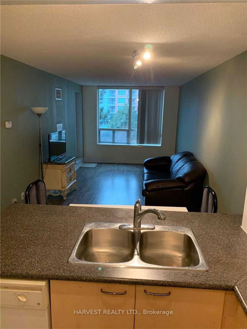 home for lease on 523-62 Suncrest Boulevard