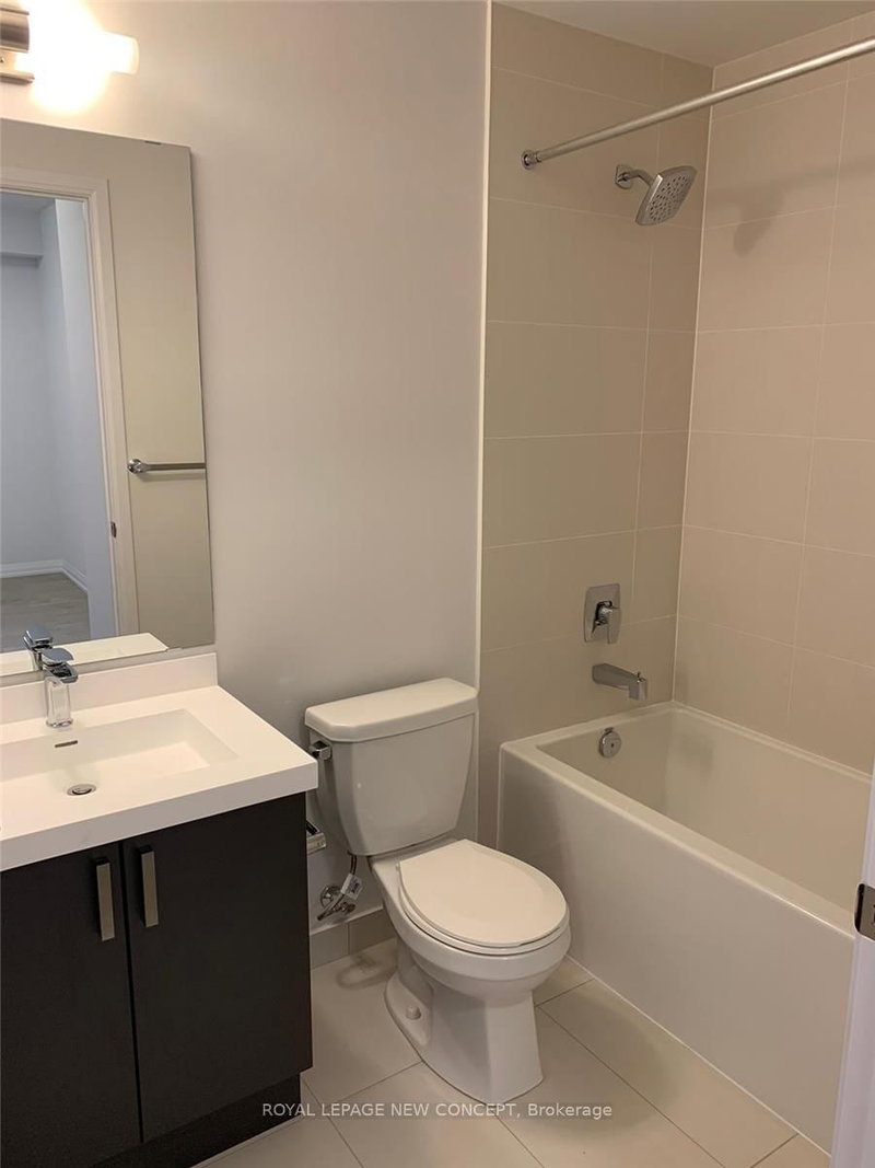 702 - 7895 Jane St, Vaughan, L4K 2M7 | Image 3