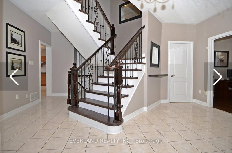 1bdr119 Alamo Heights Dr, Richmond Hill, L4S 2W6 | Image 3