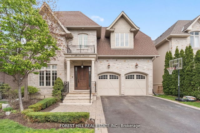 47 Sanibel Crescent