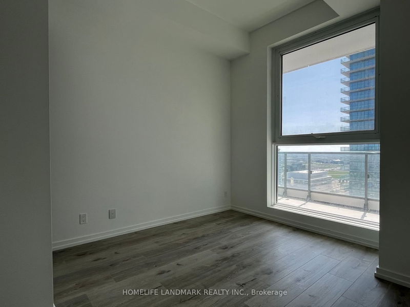 home for lease on 2503-7890 Jane Street