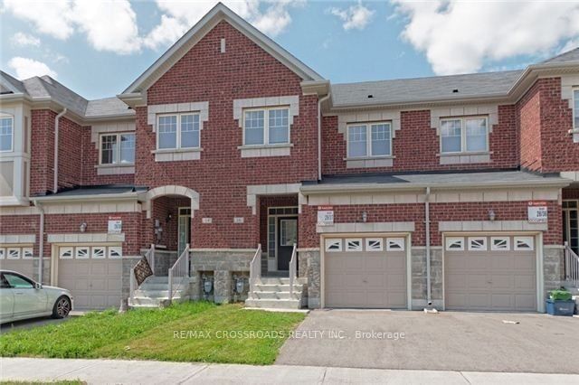 home for lease on 16 Nimes Avenue