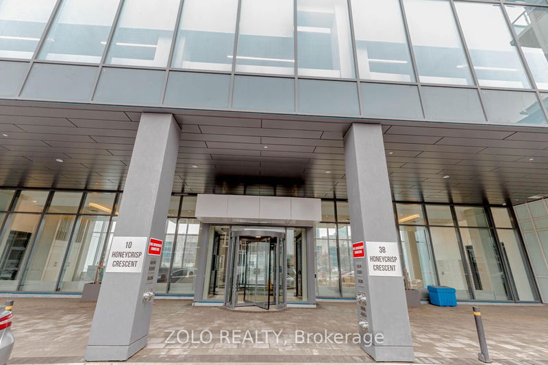 home for lease on 1120-38 Honeycrisp Crescent N