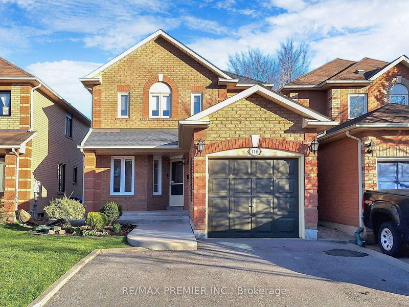 home for lease on 116 Hudson Crescent